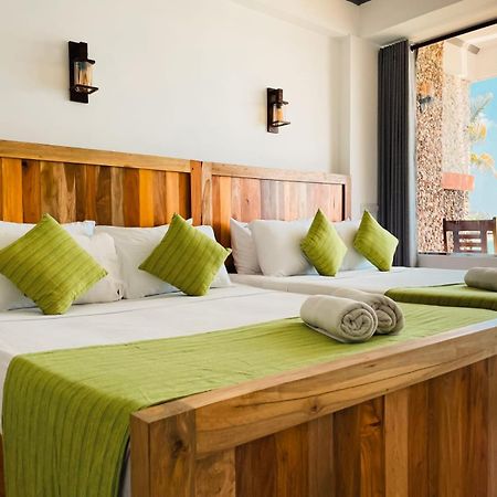 Coral Beach Hotel Mirissa Buitenkant foto